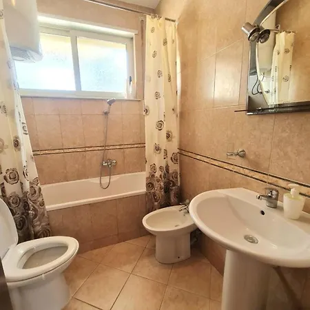 Coco Lägenhetshotell Tirana